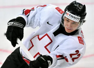 НХЛ: Швейцарский хоккеист остается в «Монреале»