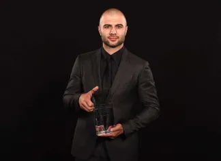 НХЛ: Бывший игрок московского «Динамо» получил приз за благотворительность