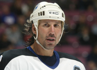 НХЛ: Шесть хоккеистов - кандидаты на включение в Зал славы