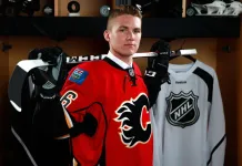 НХЛ: «Калгари» подписал контракт с задрафтованным хоккеистом