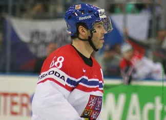 НХЛ: Легендарный чех взобрался на 6-ое место по сыгранным матчам в НХЛ 