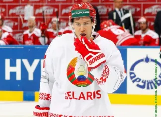 Нападающий сборной Беларуси вернется в КХЛ