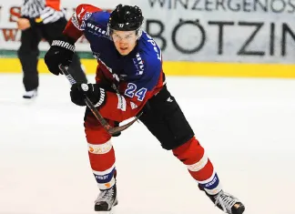«БХ»: Белорусский хоккеист закрепился в главной лиге Германии