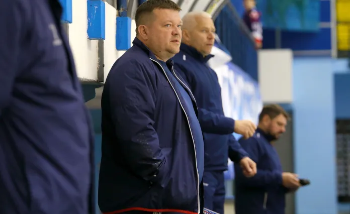 Дмитрий Кравченко: Опытные хоккеисты играют важную роль в нашем коллективе