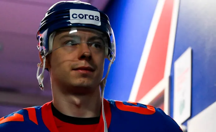 Экс-форвард «Немана» высказался о потенциальном возвращении российской звезды в НХЛ