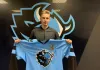 20-летний белорусский форвард набрал дебютное очко в КХЛ