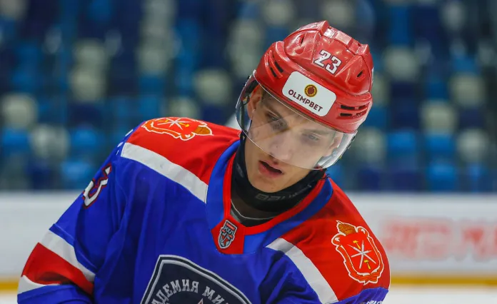 Самченко дебютировал за «Стальных Лис», Мацкевич и Дерибо помогли своему клубу победить в МХЛ