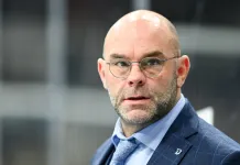 Наставник минского «Динамо» потерял много позиций в рейтинге тренеров КХЛ
