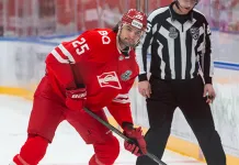 Источник: Защитник сборной Беларуси стал скаутом клуба НХЛ