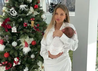 Жена Егора Шаранговича опубликовала новогоднее фото с сыном