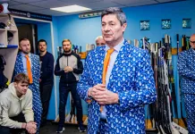 Белорусский журналист раскритиковал костюмы тренерского штаба «Сибири»