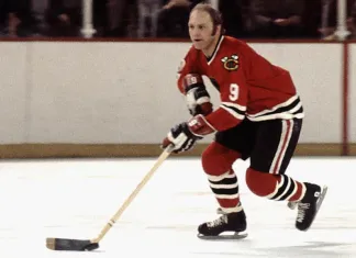 Легендарный канадский хоккеист умер в 84 года