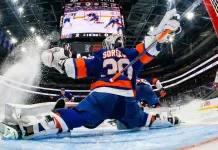Шатаут Сорокина, два очка Кучерова и Малкина — результаты матчей НХЛ
