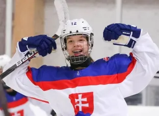 TikTok: 14-летняя хоккеистка доминирует на уровне Макдэвида
