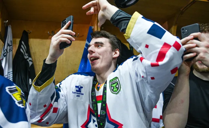 Семь хоккеистов «Металлурга» и «Немана» вызваны в сборную Беларуси