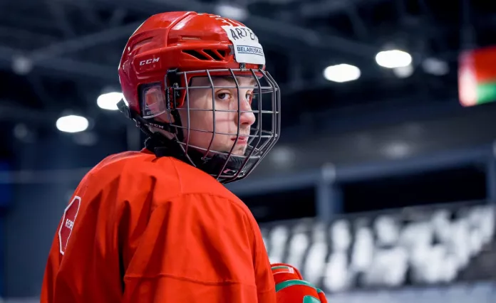 Коннор Эргуд включил белоруса в ТОП-5 лучших проспектов драфта НХЛ-2024