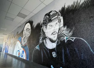 Перед стартом сезона стены арены в Бресте украсили портреты звезд мирового хоккея
