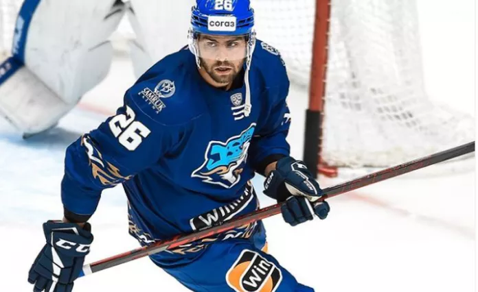 «ХБ»: Экс-форвард четырех клубов НХЛ может перейти в минское «Динамо»