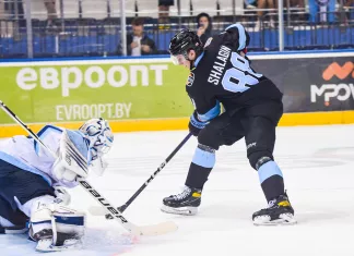 Два хоккеиста покинули минское «Динамо», матч чемпионов в Кубке Салея, Оксентюк уехал в Казахстан — все за вчера