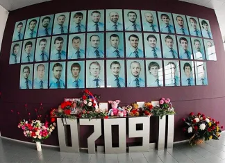 Сегодня 12 лет со дня трагедии с самолётом Як-42, в которой погиб ярославский «Локомотив»