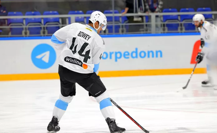 Мэдисон Боуи советовался со звездой НХЛ при переходе в минское «Динамо»