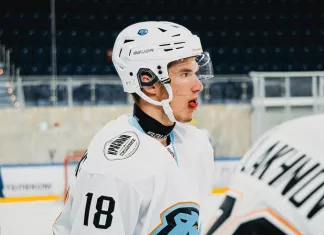 Один из больших клубов КХЛ хотел заполучить 18-летнего белорусского защитника