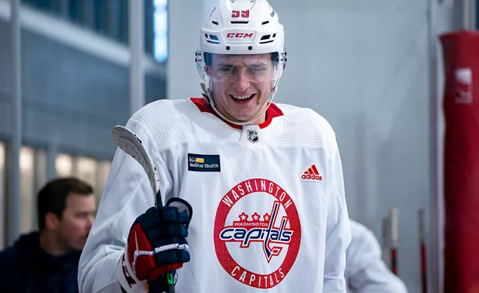 Алексей Протас тренируется в четвертом звене «Вашингтона» перед стартом сезона НХЛ