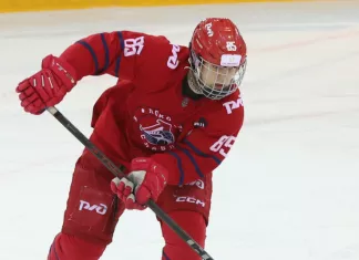 Артём Крикуненко набрал 16-й результативный в сезоне МХЛ