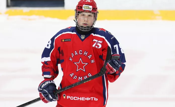 Талантливому российскому хоккеисту запретили играть за океаном