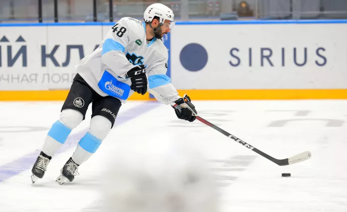 Минское «Динамо» прервало серию поражений, одолев в фееричном матче  на гостевом льду «Сочи»