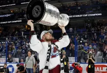 Российский хоккеист включен в программу помощи игрокам НХЛ