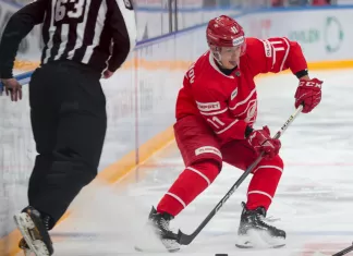 Видео: 21-летний белорусский форвард набрал первый результативный балл в КХЛ