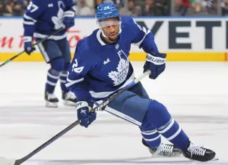 Экс-форвард «Филадельфии» и «Торонто» завершил карьеру после 15 сезонов в НХЛ