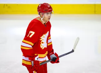 Егор Шарангович попал в рейтинг самых медленных хоккеистов сезона НХЛ