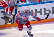 Шайба Принса помогла «Спартаку» выиграть на чужом льду у «Локомотива»