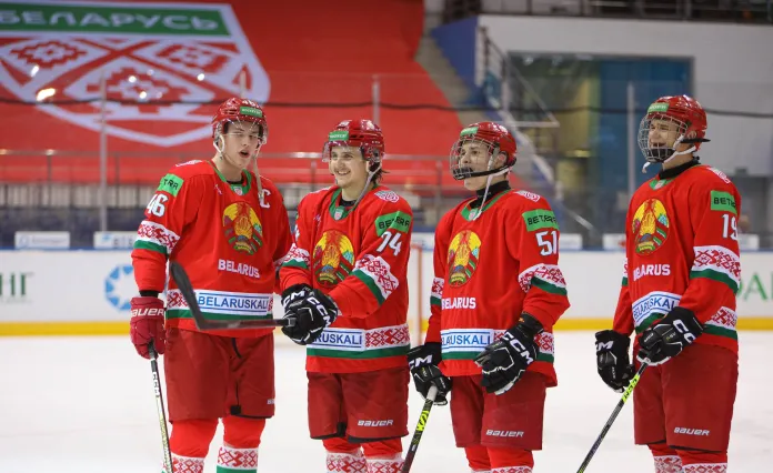 28 хоккеистов вызваны в молодежную сборную Беларуси для подготовки к Кубку Будущего