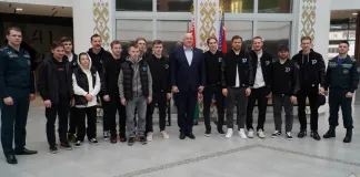 Хоккеисты минского «Динамо» встретились с курсантами МЧС