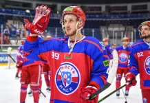 Российский нападающий «Юности» официально продолжит карьеру в ВХЛ