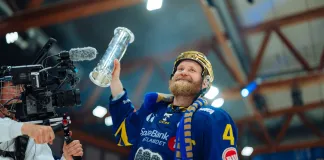 40-летний Торесен стал вторым хоккеистом сборной Норвегии, набравшим 50 очков на ЧМ