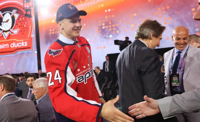 Илья Протас — про выбор на драфте НХЛ: Я хотел быть в той же организации, что и брат