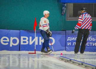 «У вас в стране такого нет». Двукратный чемпион Беларуси поделился эмоциями от игры в хоккей с мячом