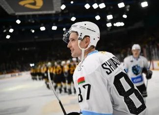 Двукратный олимпийский чемпион раскритиковал КХЛ за освещение рекорда Вадима Шипачева