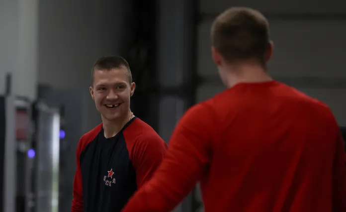 КХЛ. Два очка Дроздова, первая шайба Еременко, «+3» Бокуна — результаты белорусов 10 октября