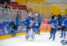 Макаров, Зозон, Игнатенко, Аношко, Клавдиев, Развадовский и еще 6 хоккеистов продолжать выступать за «Динамо-Молодечно»