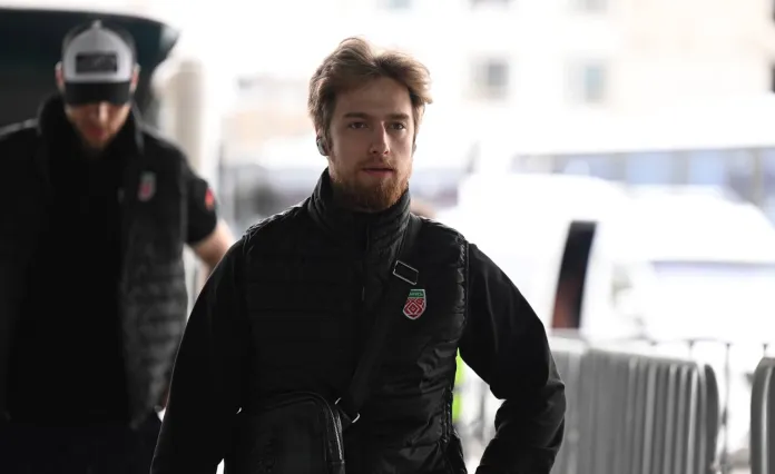 Шостак — в воротах, Янченко заменил Сидоров во втором звене. Состав сборной Беларуси на матч с Казахстаном