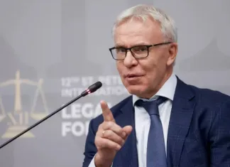 Фетисов предположил, собирается ли Овечкин сделать Путину подарок, аналогичный тому, что он подарил Лукашенко