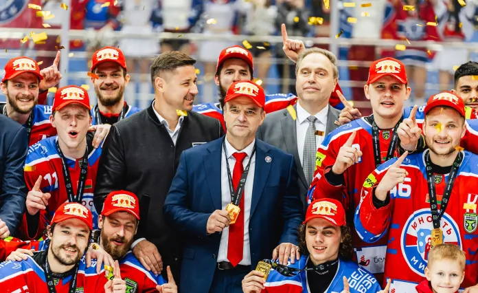 Видео: «Хоккейная варка» побывала на седьмом матче финальной серии плей-офф Кубка Президента