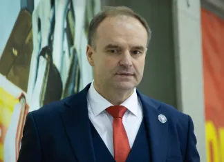 Сергей Стась: Егор Буяльский – молодой, праворукий нападающий. Мы внимательно наблюдали за ним по ходу всего сезона