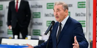 «Весь мир удивился». Владислав Третьяк - о сенсационном вылете сборной Канады на ЧМ-2025