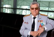 Легендарный советский чемпион постоянно ходит на матчи минского «Динамо»